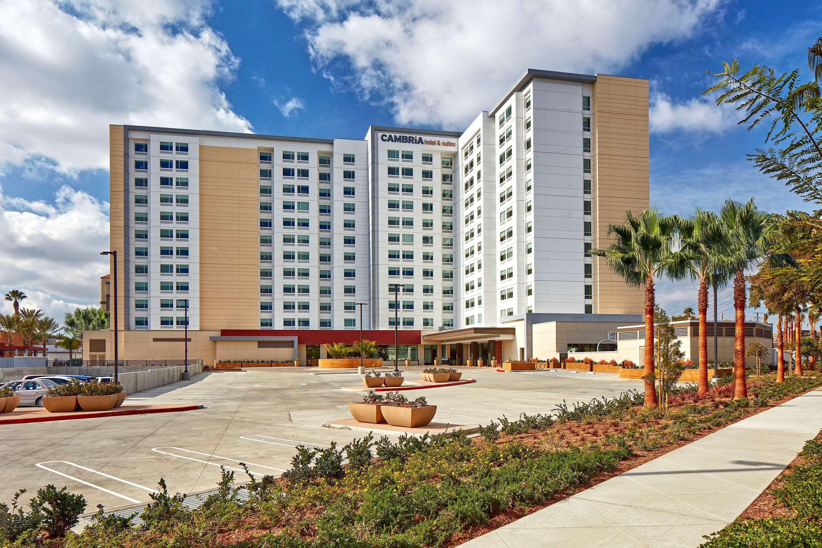 Cambria Hotel Anaheim Resort Area Exterior foto